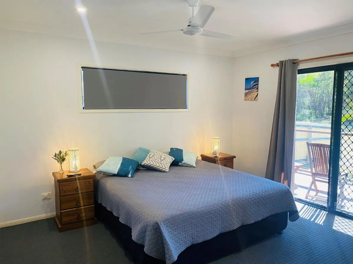 Holiday home Sandys On Cypress Rainbow Beach Australia