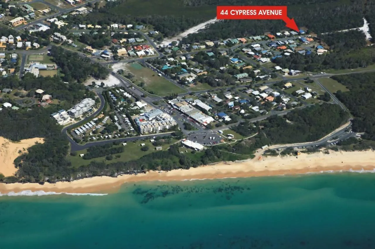 Sandys On Cypress Rainbow Beach